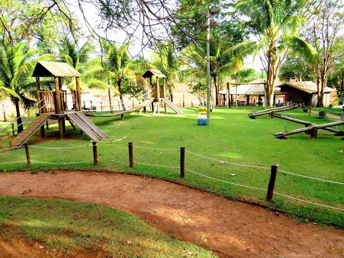 Pontal Do Lago Apartamentos Para Temporada Caldas Novas Exterior photo